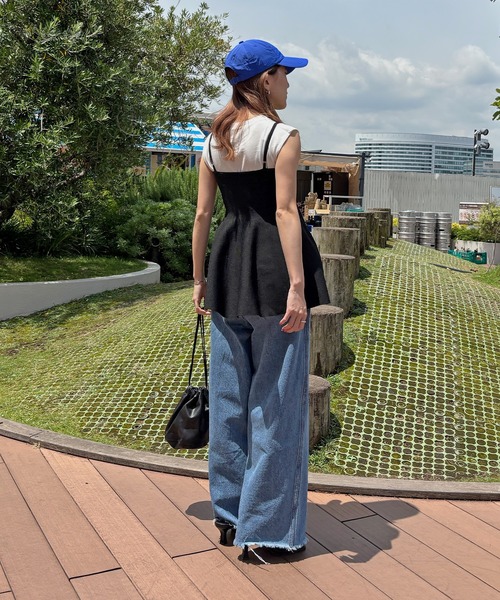ISOOK(アイスー)の「【ISOOK / アイスー】ニットペプラムキャミソール / キャミビスチェ チュニック レイヤード 重ね着 総針編み サマーニット ZOZOTOWN限定(キャミソール・レディース・ブラック/アイボリー・FREE)」の9枚目の写真