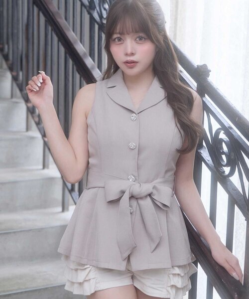 OLIVE des OLIVE（オリーブデオリーブ）の「【Belle Charme】Ribbon Belt Jacket（その他アウター・レディース・ドット/オフホワイト/ベージュ・FREE）」の2枚目の写真