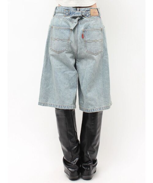 Ungrid（アングリッド）の「シンチバックデザインハーフパンツ（デニムパンツ・レディース・ベージュ/ブルー・MEDIUM/SMALL）」の13枚目の写真