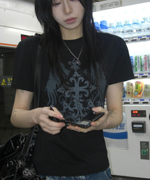 AAKAM | Cross Wing Half Top (Black)(Tシャツ/カットソー)