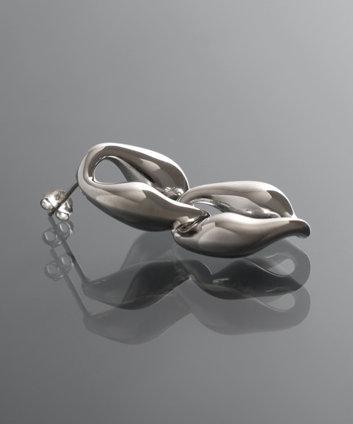 YArKA（ヤーカ）の「【YArKA/ヤーカ】puff up chain earrings(pierce)[RSTS] / チェーンコマ ピアス（ピアス（片耳用）・レディース・シルバー・FREE）」の5枚目の写真