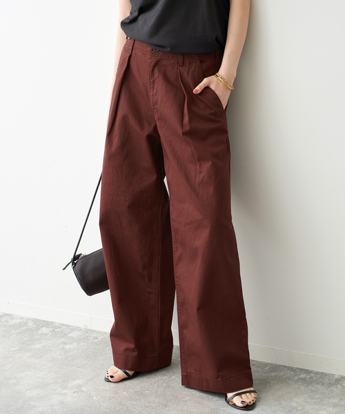 Spick & Span（スピックアンドスパン）の「ラチネバックイージーストレートパンツ（その他パンツ・レディース・カーキ/ボルドー/ベージュ・34/38/36）」の3枚目の写真