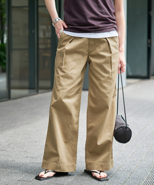 Spick & Span(スピックアンドスパン)の「ラチネバックイージーストレートパンツ(その他パンツ・レディース・カーキ/ボルドー/ベージュ・34/38/36)」の11枚目の写真