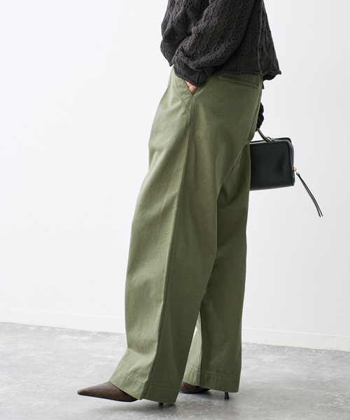 Spick & Span(スピックアンドスパン)の「ラチネバックイージーストレートパンツ(その他パンツ・レディース・カーキ/ボルドー/ベージュ・34/38/36)」の20枚目の写真