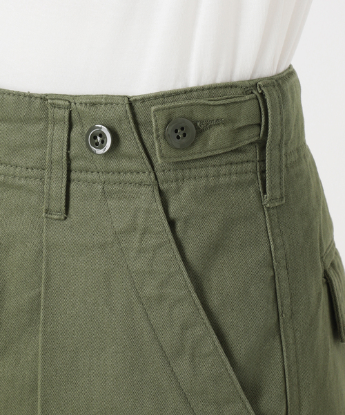 Spick & Span（スピックアンドスパン）の「ラチネバックイージーストレートパンツ（その他パンツ・レディース・カーキ/ボルドー/ベージュ・34/38/36）」の6枚目の写真