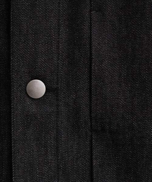 tk.TAKEO KIKUCHI(ティーケータケオキクチ)の「【色褪せしにくいデニム/セットアップ対応可】Comfy Fadeless Denim Seriesデニムジャケット(ブルゾン・メンズ・ネイビー/ブラック・03/02)」の10枚目の写真