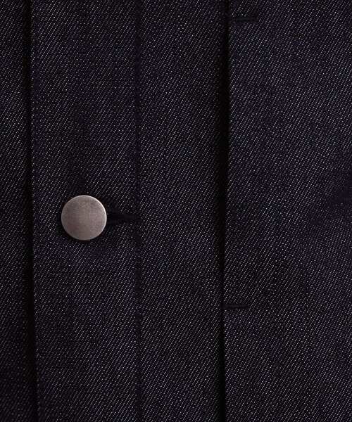 tk.TAKEO KIKUCHI(ティーケータケオキクチ)の「【色褪せしにくいデニム/セットアップ対応可】Comfy Fadeless Denim Seriesデニムジャケット(ブルゾン・メンズ・ネイビー/ブラック・03/02)」の16枚目の写真