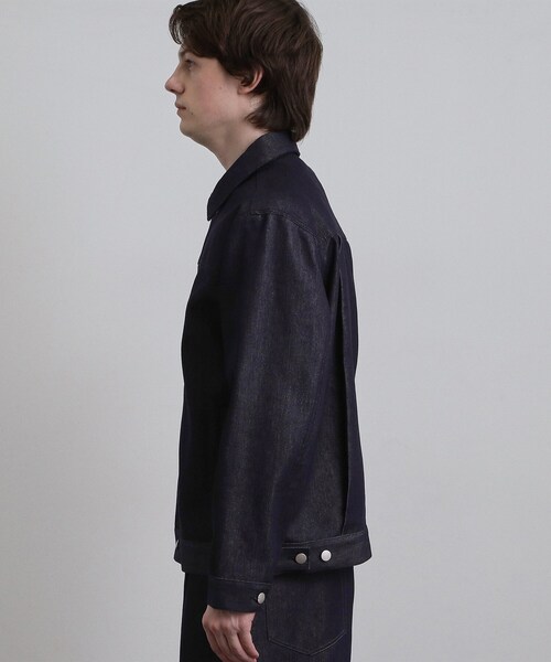 tk.TAKEO KIKUCHI(ティーケータケオキクチ)の「【色褪せしにくいデニム/セットアップ対応可】Comfy Fadeless Denim Seriesデニムジャケット(ブルゾン・メンズ・ネイビー/ブラック・03/02)」の18枚目の写真