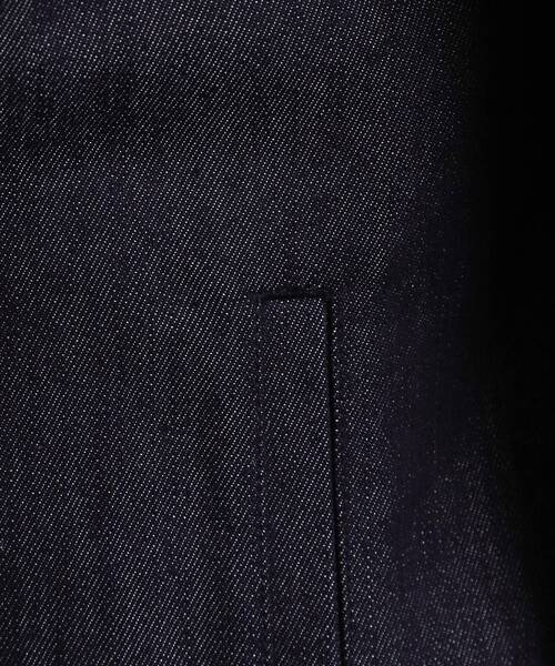 tk.TAKEO KIKUCHI(ティーケータケオキクチ)の「【色褪せしにくいデニム/セットアップ対応可】Comfy Fadeless Denim Seriesデニムジャケット(ブルゾン・メンズ・ネイビー/ブラック・03/02)」の22枚目の写真