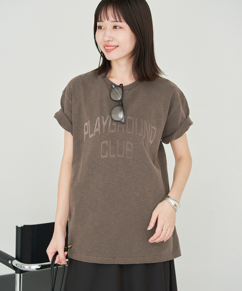 SLOBE IENA(スローブイエナ)の「スラブピグメントロゴTEE(Tシャツ/カットソー・レディース・ブラウン/アイボリー/ブラック系その他・FREE)」の1枚目の写真