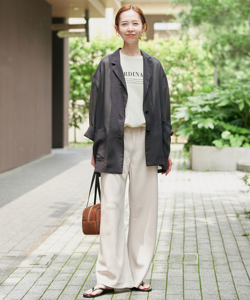 SLOBE IENA(スローブイエナ)の「スラブピグメントロゴTEE(Tシャツ/カットソー・レディース・ブラウン/アイボリー/ブラック系その他・FREE)」の5枚目の写真