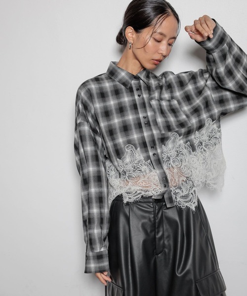 BAYFLOW(ベイフロー)の「【HEREIAM】レースコンビチェックシャツ(シャツ/ブラウス・レディース・ブラック系/ブラウン系・FREE)」の1枚目の写真