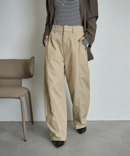 THE YOn(ザヨン)の「パイピングカーブパンツ(その他パンツ・レディース・チャコールグレー/ベージュ/ボルドー・S/M)」の2枚目の写真