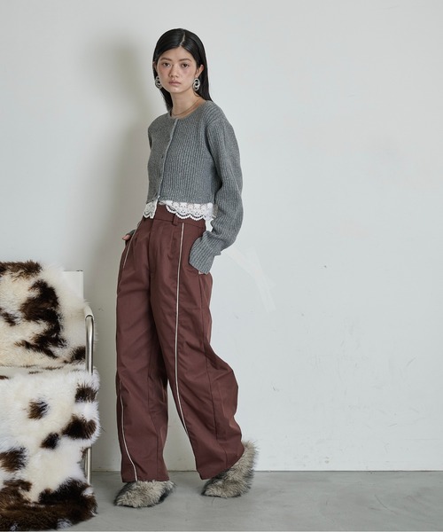 THE YOn(ザヨン)の「パイピングカーブパンツ(その他パンツ・レディース・チャコールグレー/ベージュ/ボルドー・S/M)」の17枚目の写真