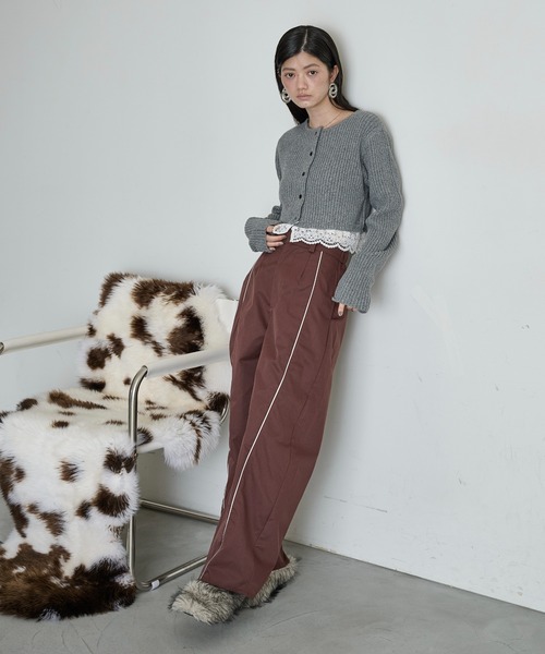 THE YOn(ザヨン)の「パイピングカーブパンツ(その他パンツ・レディース・チャコールグレー/ベージュ/ボルドー・S/M)」の21枚目の写真
