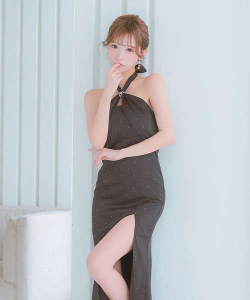 Tika(ティカ)の「キャバドレス ロング フレア スリット ホルターネック ドット ビジュー セクシードレス(ドレス・レディース・ブラック・L/M/XL/XXXL)」の1枚目の写真