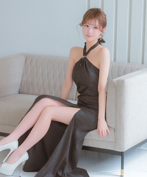 Tika(ティカ)の「キャバドレス ロング フレア スリット ホルターネック ドット ビジュー セクシードレス(ドレス・レディース・ブラック・L/M/XL/XXXL)」の6枚目の写真
