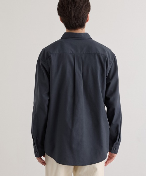 MONO-MART(モノマート)の「【EASY COMFORTシリーズ】ロイヤルオックス ルーズシルエット ボタンダウン長袖シャツ<イージーケア・UVカット>(シャツ/ブラウス・メンズ・ブルー系/オフホワイト/ダークブラウン/チャコール/サックスブルー/グレー系・L/M/S)」の12枚目の写真