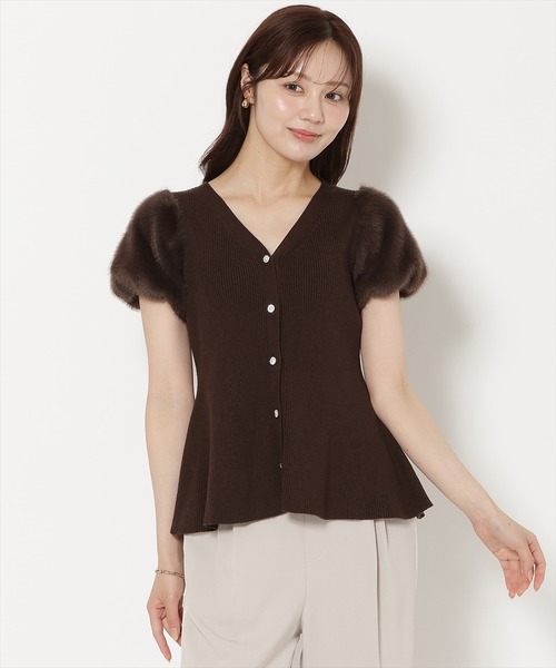 WILLSELECTION(ウィルセレクション)の「ファースリーブペプラムニットカーディガン(カーディガン/ボレロ・レディース・ブラック/ダークブラウン/ベージュ/オフホワイト/ピンク/ボルドー・FREE)」の21枚目の写真
