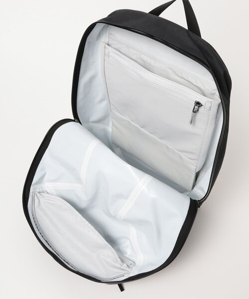 ARC'TERYX(アークテリクス)の「ARC’TERYX / Granville 16 Backpack(トートバッグ・メンズ・ブラック・ONE SIZE)」の8枚目の写真