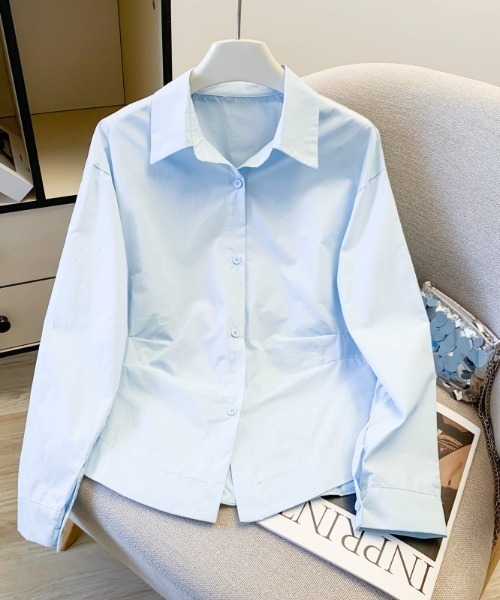 LUCPY(ラクピー)の「ウエストタックシャツブラウス(シャツ/ブラウス・レディース・ホワイト/ブルー/アイボリー・SMALL/MEDIUM/LARGE/X-LARGE)」の3枚目の写真