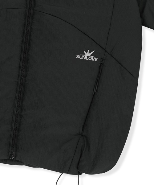 SUNLOVE(サンラブ)の「PrimaLoftR Nova 2.0 Insulated Jacket(その他アウター・レディース・ブラック/ラベンダー・S/M/L)」の6枚目の写真