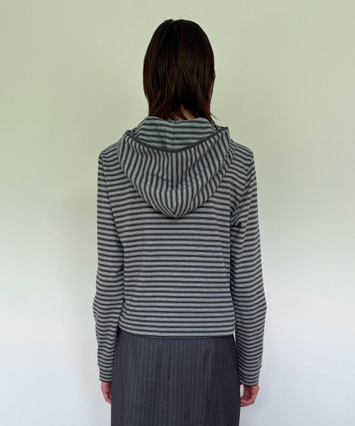 DIAGONAL（ダイアゴナル）の「STRIPE JERSEY ZIP HOODIE (blue grey)（パーカー・レディース・その他・FREE）」の3枚目の写真