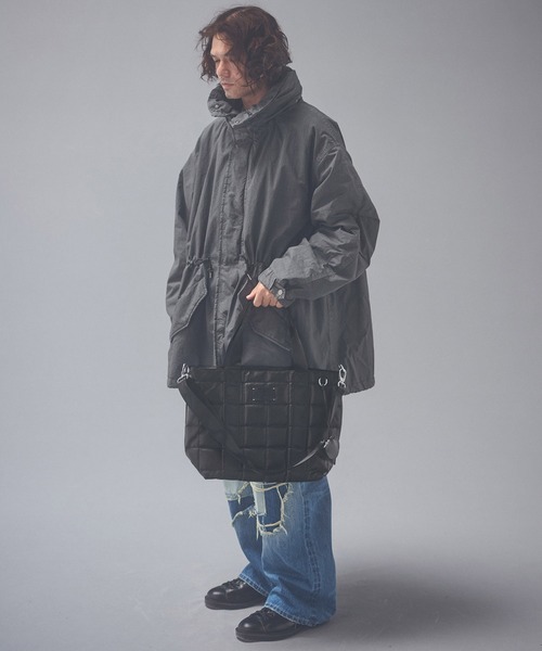 ADAM PATEK(アダムパテック)の「mko13956-w-r leather quilting medium tote キルティングトートバッグ(AP2629018)(トートバッグ・メンズ・ブラック・FREE)」の5枚目の写真