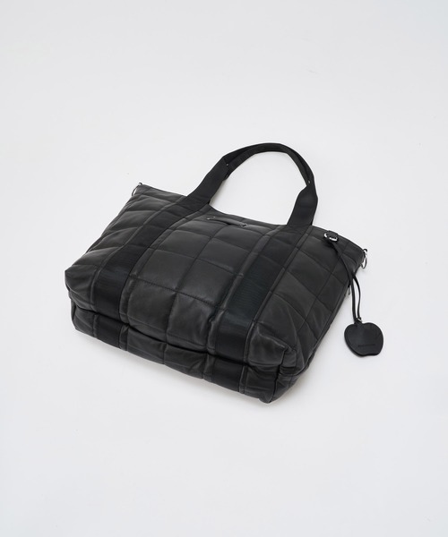 ADAM PATEK(アダムパテック)の「mko13956-w-r leather quilting medium tote キルティングトートバッグ(AP2629018)(トートバッグ・メンズ・ブラック・FREE)」の7枚目の写真