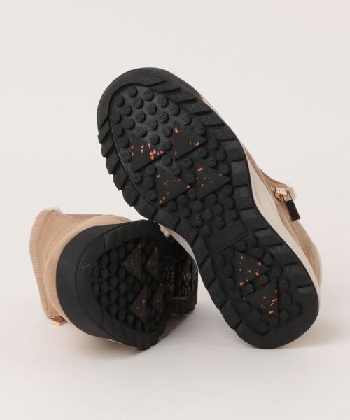 ASBee（アスビー）の「901 SUDASH（ブーツ・レディース・ベージュ/ブラック・24.0cm/25.0cm/24.5cm/23.5cm/23.0cm）」の4枚目の写真