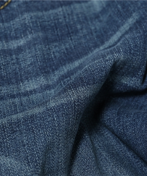 Levi's(リーバイス)の「505-レギュラーフィット ショートパンツ / COOL DENIM(デニムパンツ・メンズ・ダークインディゴブルー・32inch/28inch/29inch/30inch/31inch/33inch/34inch)」の11枚目の写真