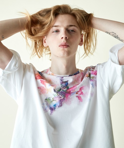 rehacer（レアセル）の「rehacer : Wrap Flower  on Wide Body  / ラップ フラワー オン ワイド ボディー（Tシャツ/カットソー・メンズ・グレー/ホワイト・SMALL/LARGE/MEDIUM/X-LARGE）」の11枚目の写真
