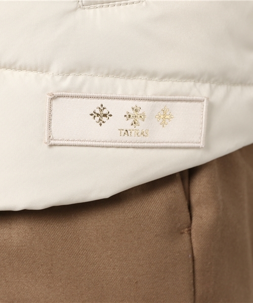 TATRAS（タトラス）の「TATRAS(タトラス)エクスクルーシフ゛ダウンベスト（ダウンベスト・レディース・ネイビー/ライトグレー/ベージュ・2/3/1）」の19枚目の写真