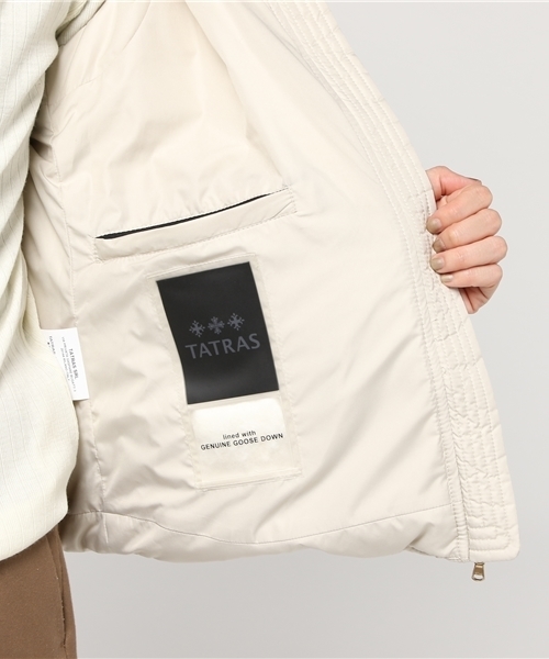 TATRAS（タトラス）の「TATRAS(タトラス)エクスクルーシフ゛ダウンベスト（ダウンベスト・レディース・ネイビー/ライトグレー/ベージュ・2/3/1）」の11枚目の写真