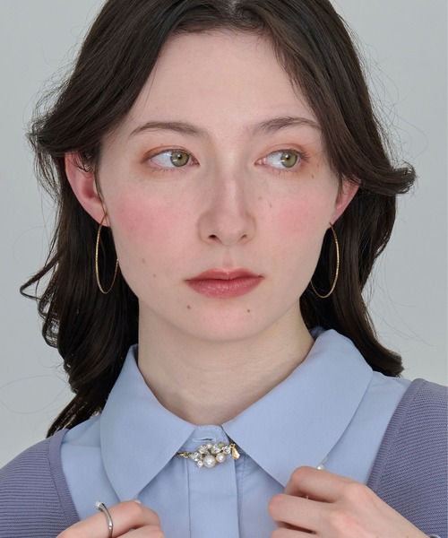 Phoebe（フィービィー）の「≪雑誌掲載≫ツイストラインフープイヤリング（イヤリング・レディース・ゴールド/ピンクゴールド/シルバー・FREE）」の9枚目の写真