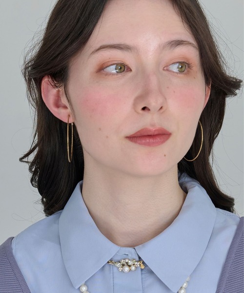 Phoebe（フィービィー）の「≪雑誌掲載≫ツイストラインフープイヤリング（イヤリング・レディース・ゴールド/ピンクゴールド/シルバー・FREE）」の7枚目の写真