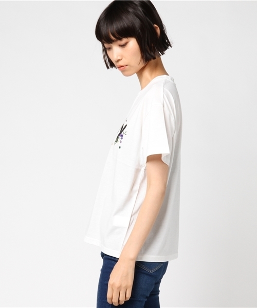 Denime(ドゥニーム)の「ARMYプリントフラワー刺繍Tシャツ(Tシャツ/カットソー・レディース・カーキ/オフホワイト・FREE)」の4枚目の写真