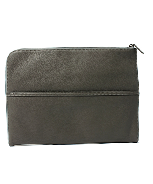 UNITED ARROWS（ユナイテッドアローズ）の「UAL CALF CLUTCH（クラッチバッグ・メンズ・ブラック/グレー/ダークブラウン/レッド/ネイビー/パープル・フリー）」の7枚目の写真