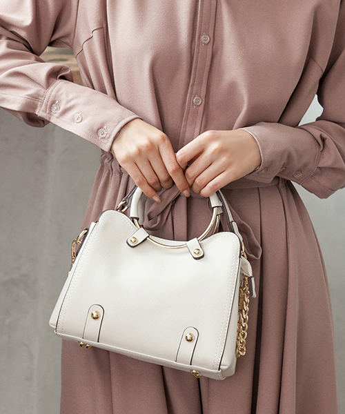 fifth(フィフス)の「リングハンドル2wayミニバッグ(ハンドバッグ・レディース・ホワイト/ベージュ/ブラウン/レッド・FREE)」の2枚目の写真