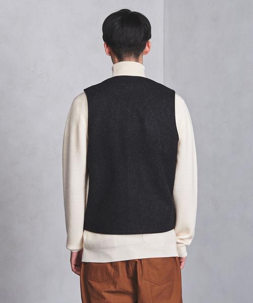 FILSON（フィルソン）の「＜FILSON（フィルソン）＞ MACKINAW VEST（ベスト・メンズ・ダークグレー/レッド・SMALL/MEDIUM）」の3枚目の写真