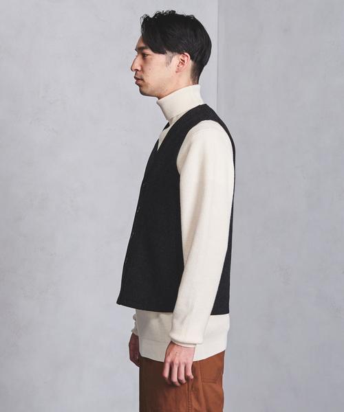 FILSON（フィルソン）の「＜FILSON（フィルソン）＞ MACKINAW VEST（ベスト・メンズ・ダークグレー/レッド・SMALL/MEDIUM）」の5枚目の写真