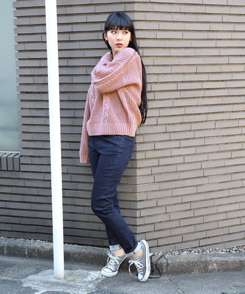 apres jour（アプレジュール）の「ざっくり編みＶネックケーブルニット【ZOZOTOWN限定アイテム】（ニット/セーター・レディース・ダークブラウン/ピンク/アイボリー・フリー）」の9枚目の写真
