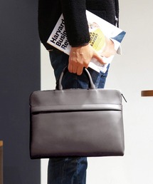 HIGHTIDE（ハイタイド）の「TRION トライオン レザー ブリーフバッグ ブリーフケース (M) B4 16インチPC対応（ビジネスバッグ）」