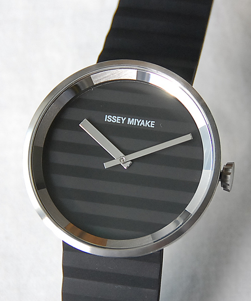 ISSEY MIYAKE（イッセイミヤケ）の「PLEASE 【UNISEX】 SILAAA01,SILAAA2,SILAAA3,SILAAA04（アナログ腕時計・レディース・グリーン/レッド/ブラック/ホワイト・FREE）」の15枚目の写真