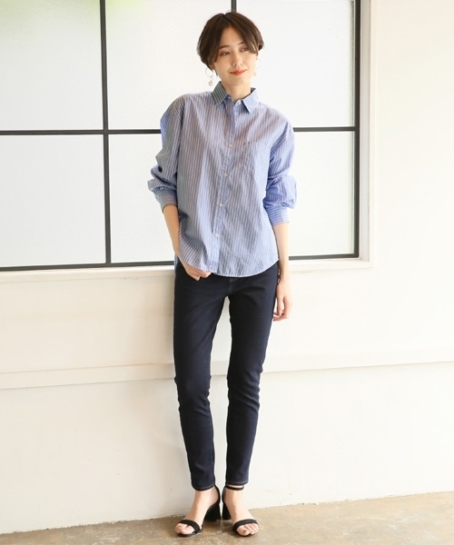 LOWRYS FARM（ローリーズファーム）の「レギュラーシャツロングスリーブ 804833（シャツ/ブラウス・レディース・ブラック/オフホワイト/カーキ/ブラック系その他/ベージュ系その他/ブルー系その他/ベージュ/ストライプ/ブルー・MEDIUM/LARGE）」の21枚目の写真