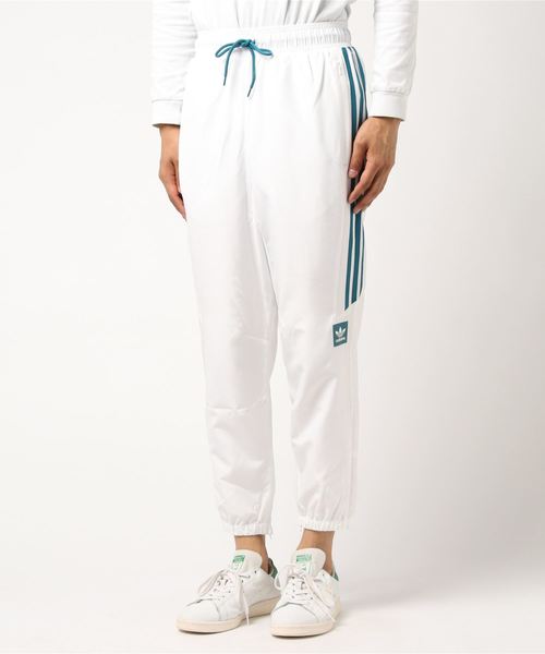 adidas（アディダス）の「adidas CLASSIC PANTS（その他パンツ・メンズ・ホワイト/ブラック・M/L）」の2枚目の写真