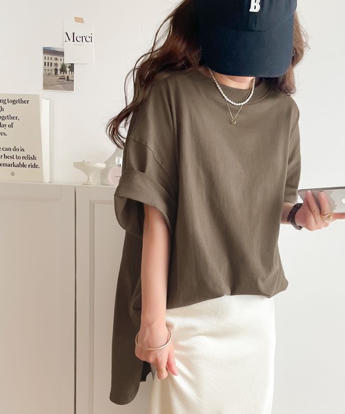 classicalelf(クラシカルエルフ)の「1枚でゆるかわな夏!綿100%サイドスリット オーバーサイズ 半袖ビッグTシャツ(Tシャツ/カットソー・レディース・ホワイト/ブラック/ベージュ/オレンジ/ブラウン/グレー系その他/ホワイト×ブラック/ブルーパープル・MEDIUM/X-LARGE)」の16枚目の写真