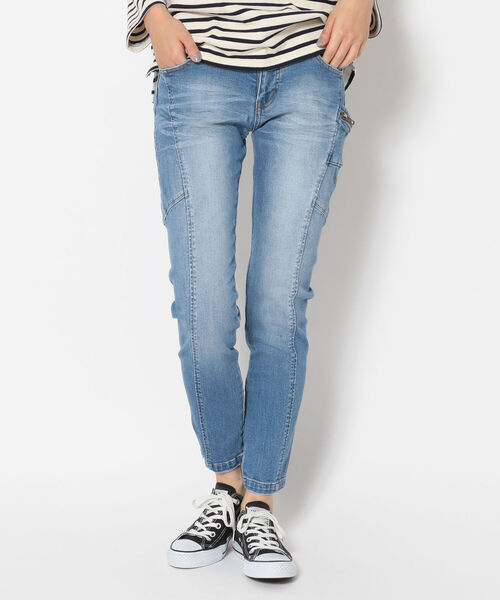 AVIREX（アヴィレックス）の「AVIREX/ アヴィレックス/ サイドポケット/ L SIDE ZIP POCKET SATIN STRETCH PANTS（その他パンツ・レディース・ブラック/セージグリーン/ラベンダー/ライトグレー/キャメル/オリーブ/ナチュラル/ブルー系その他/インディゴブルー/ライトインディゴブルー・SMALL/LARGE/MEDIUM）」の8枚目の写真