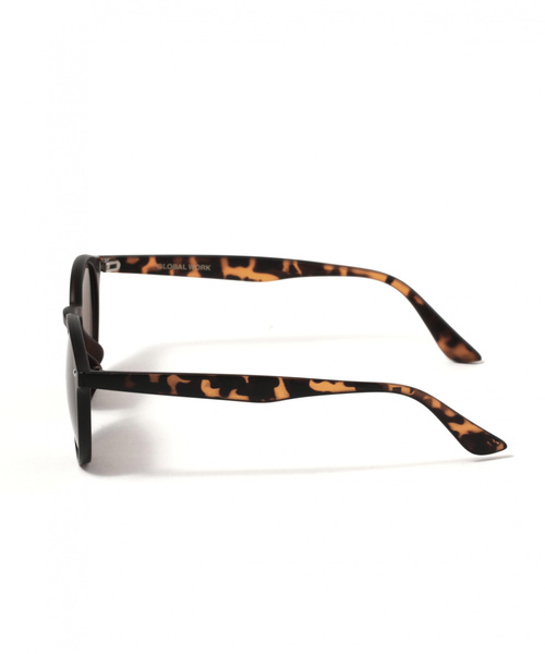 GLOBAL WORK(グローバルワーク)の「EYEWEARファッショングラス MEN/SS/820450(サングラス・メンズ・ライトグレー/ブラック/ダークブラウン/ライトイエロー/その他・FREE)」の13枚目の写真