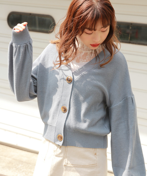 apres jour（アプレジュール）の「テンジクうら編みⅤカーディガン【ZOZOTOWN限定アイテム】（カーディガン/ボレロ・レディース・ベージュ/オフホワイト/カーキ/ラベンダー/ライトベージュ/ブルー・フリー）」の5枚目の写真